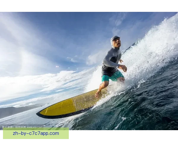 冲浪界新纪录：挑战海浪极限，突破极速高度