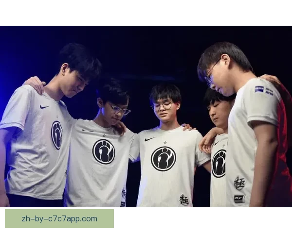 柔道公开赛：挑战者激情对决，谁将成为冠军？